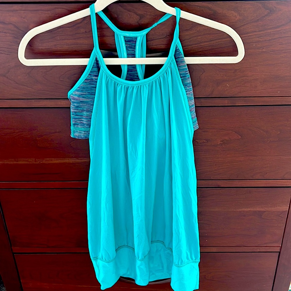 Lululemon Tank, size 6